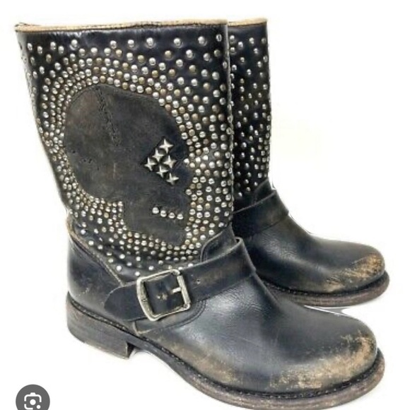 Frye Shoes - ISOOOOOOOOO